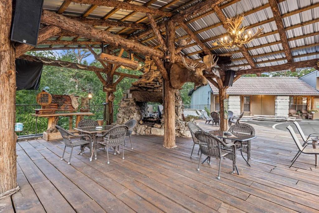 Stonegate Lodge King Bed, Wifi, 50In Tv, Fire Pit, Salt Water Pool Room # 310 Eureka Springs Exterior photo